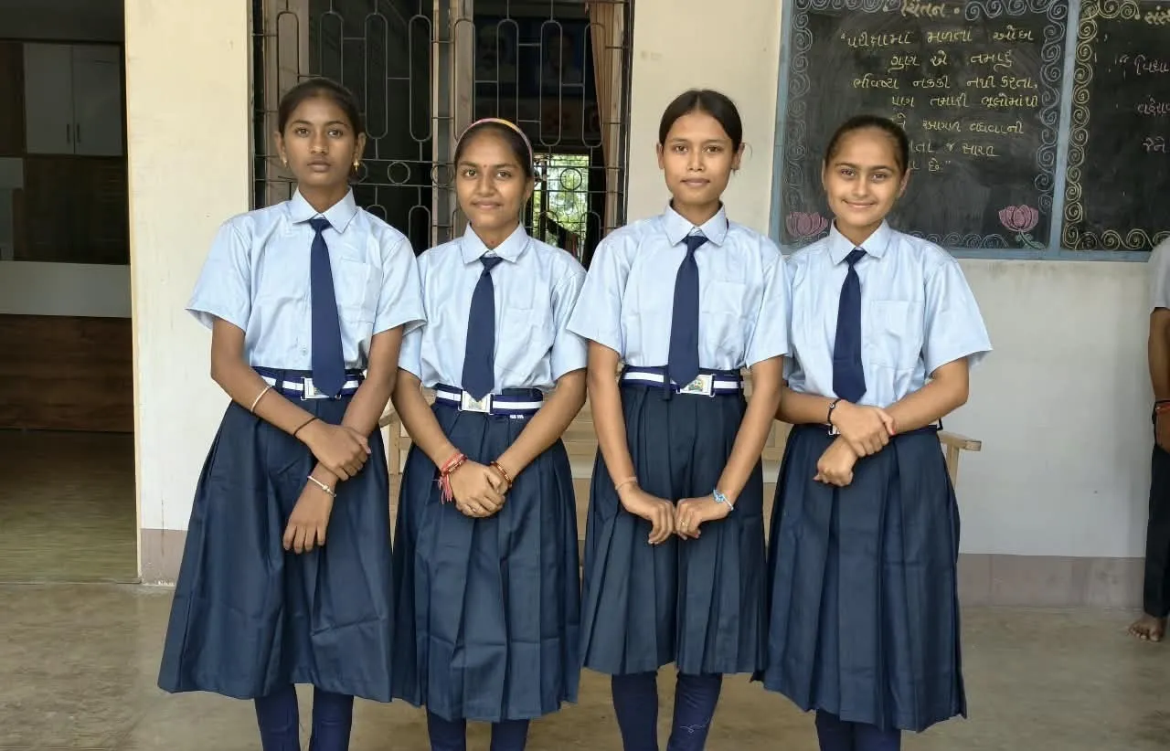 Uniform Distribution at Government Secondary School, Ghumasan - Photo 1
