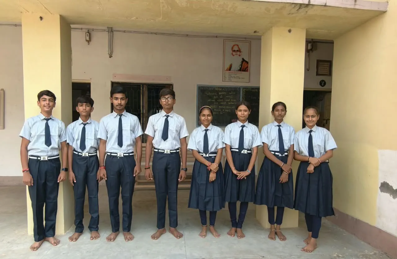 Uniform Distribution at Government Secondary School, Ghumasan - Photo 3